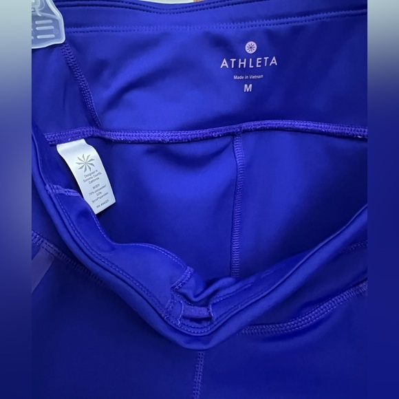 Athleta Gel Sonar Amethyst  Crop Leggings with Reflective Stripes sz Med - Picture 7 of 8